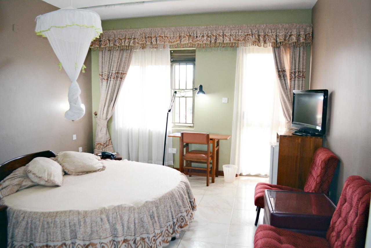 Ridar Hotel Seeta Esterno foto