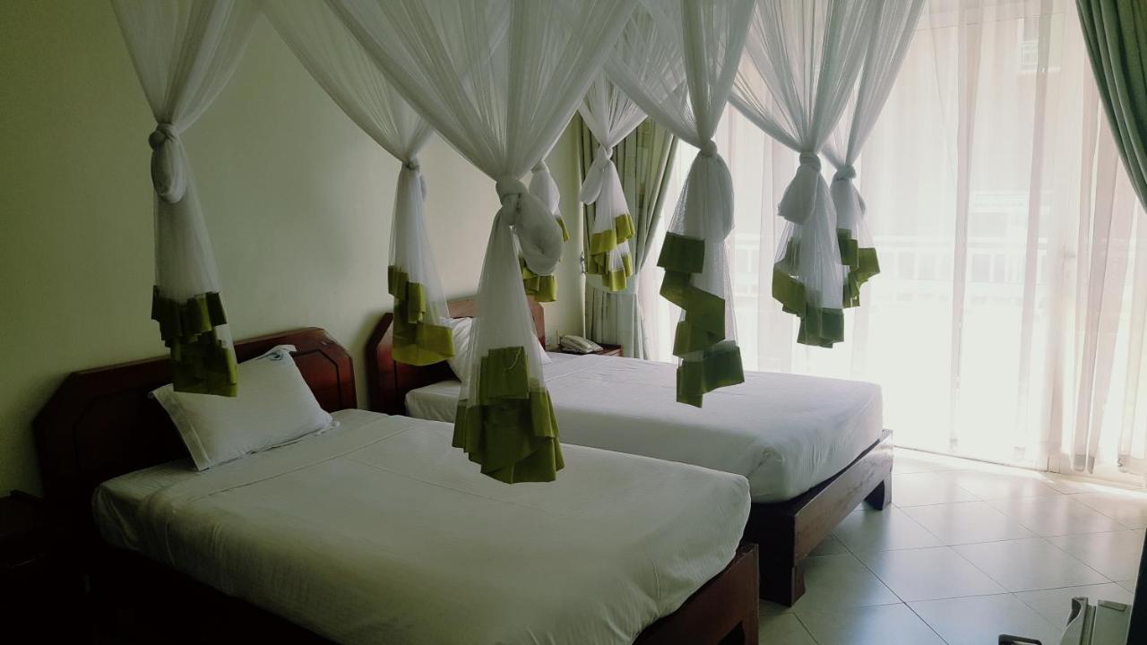Ridar Hotel Seeta Esterno foto
