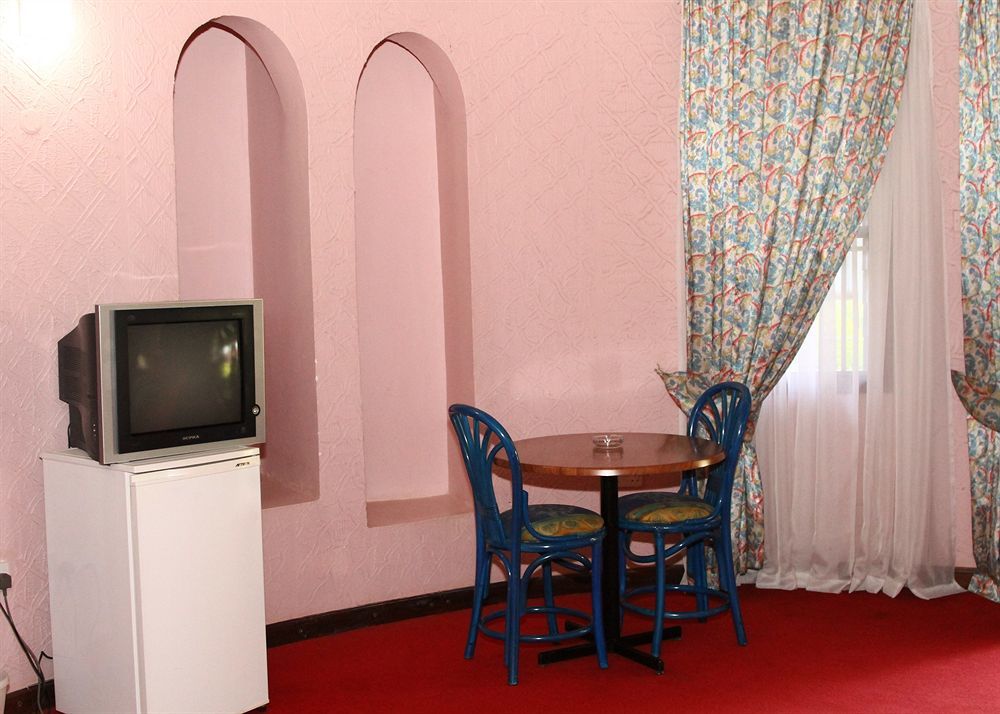 Ridar Hotel Seeta Esterno foto
